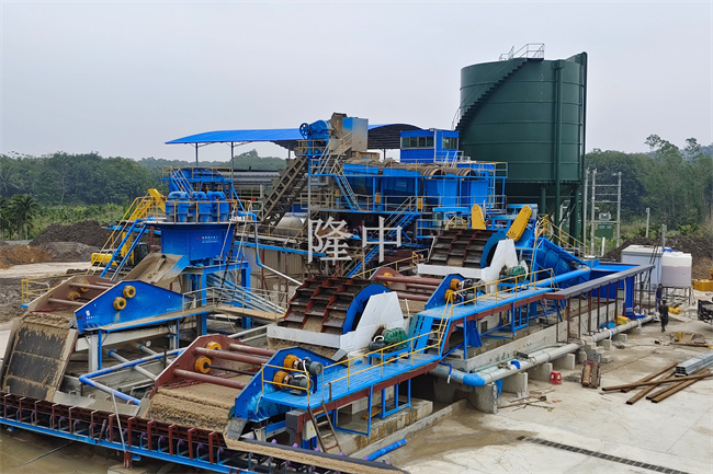 螺旋洗砂機是如何進行清洗和分級的？